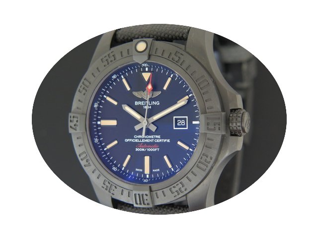 Breitling Avenger Blackbird...