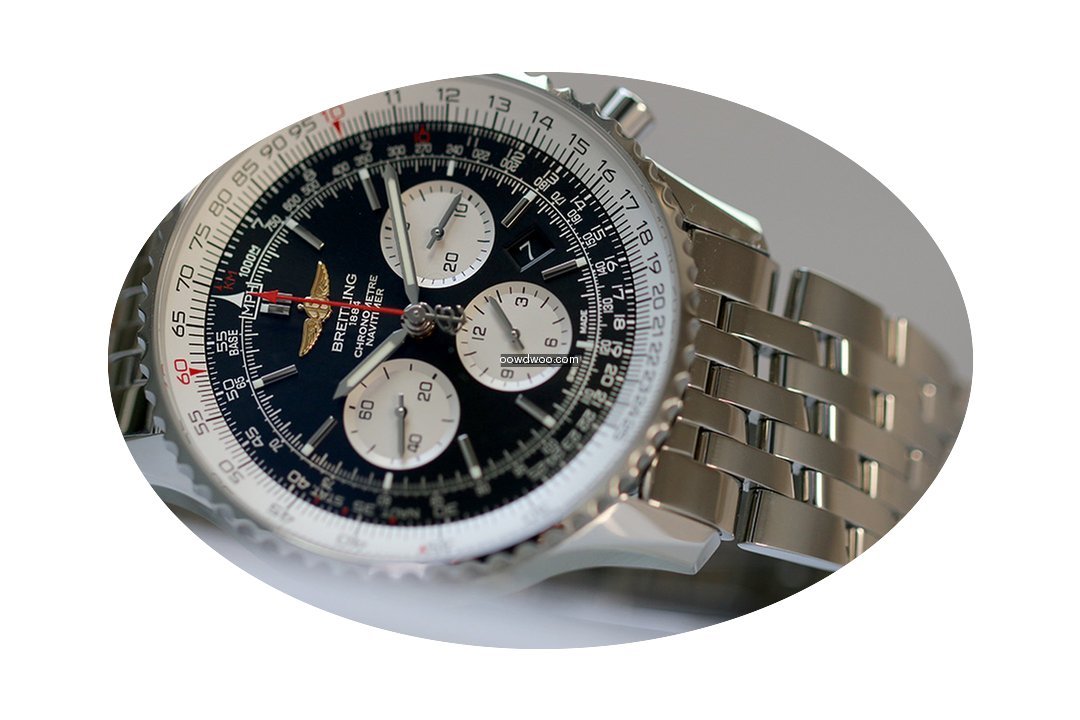 Breitling NAVITIMER 01 46 mm AB012721...