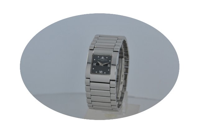 Baume & Mercier CatWalk lady...