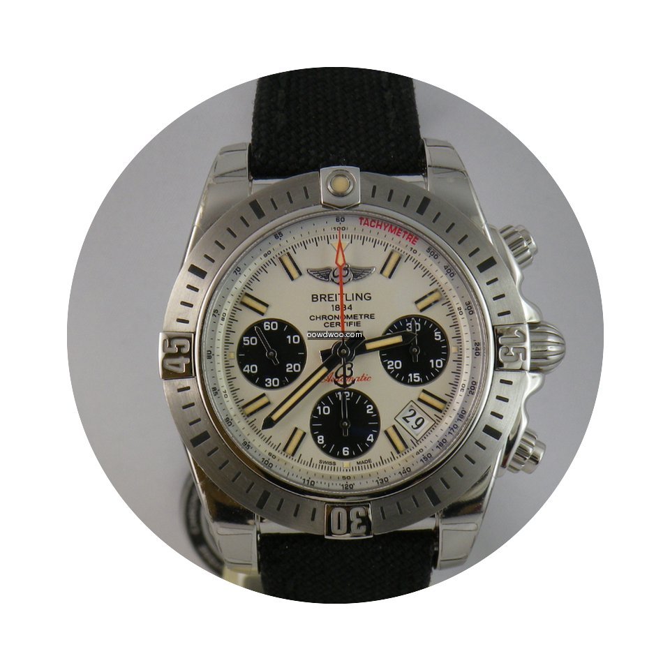 Breitling Chronomat 41 Airborne...
