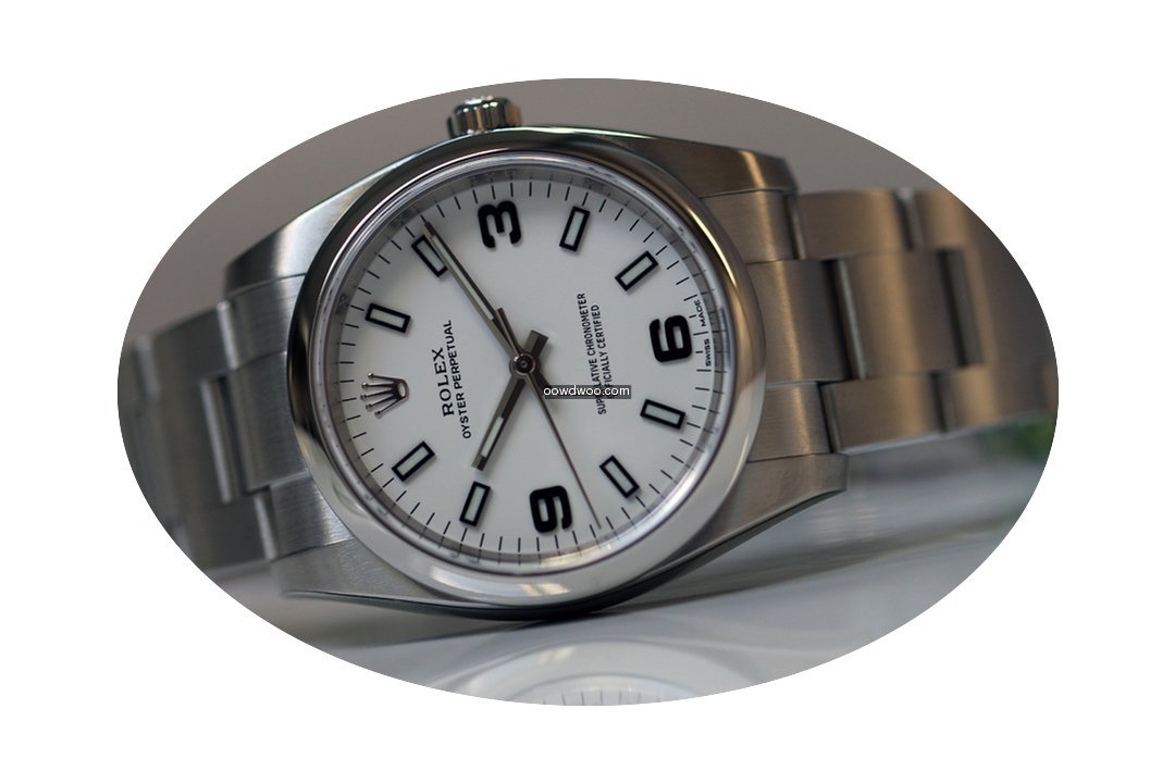 Rolex OYSTER PERPETUAL...
