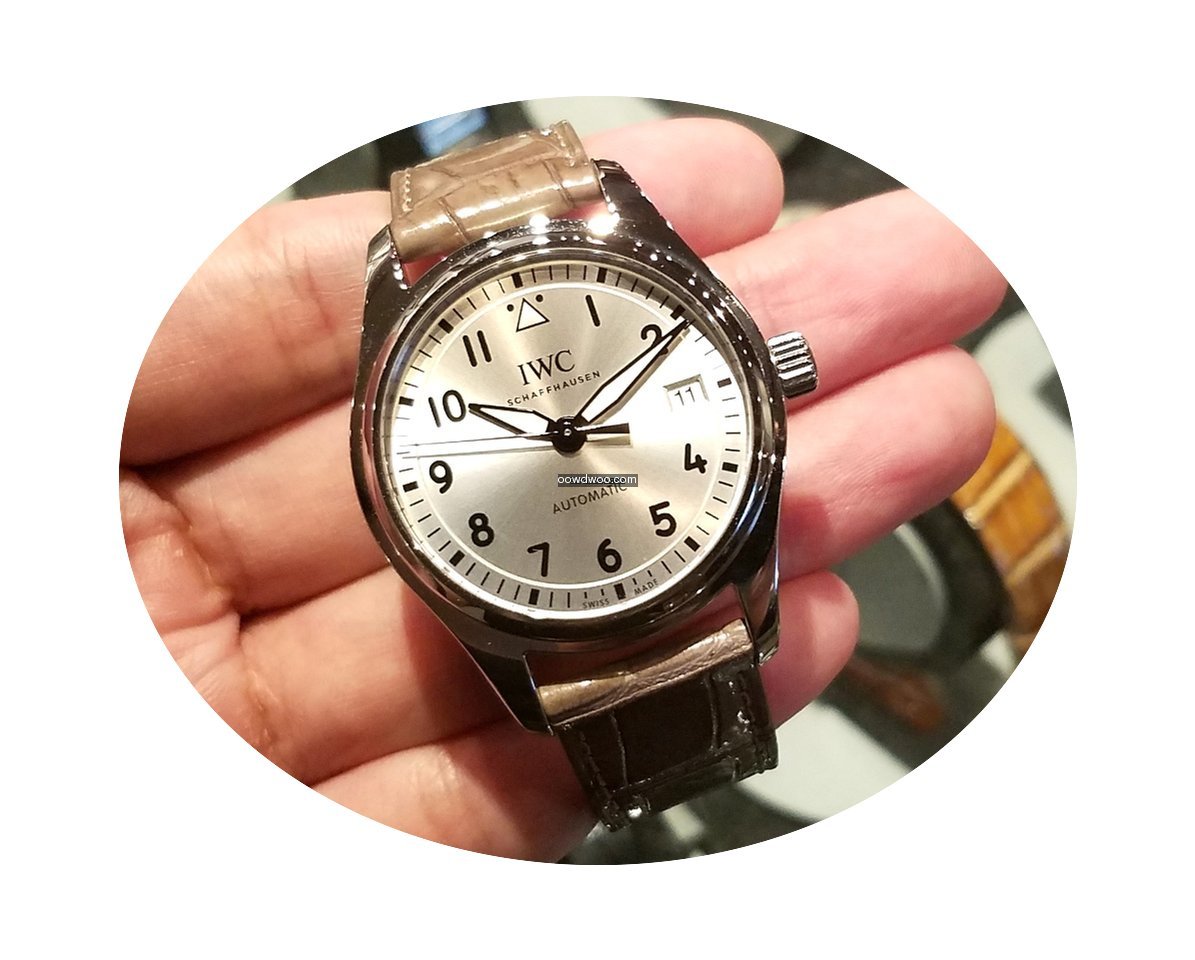 IWC IW324007 (2017 Novelty) Pilot's Watc...