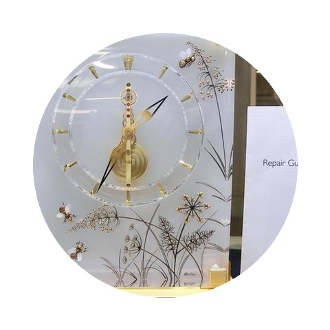 Jaeger-LeCoultre Stiluhr mit Bienenmotiv...