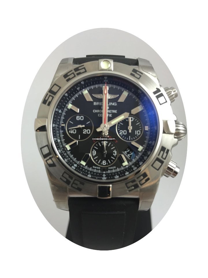 Breitling Chronomat 44 “Flying Fish”...