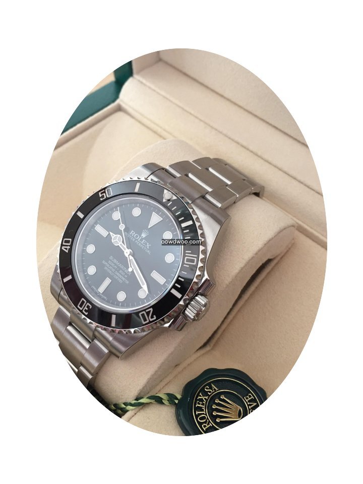 Rolex Submariner (No Date)...