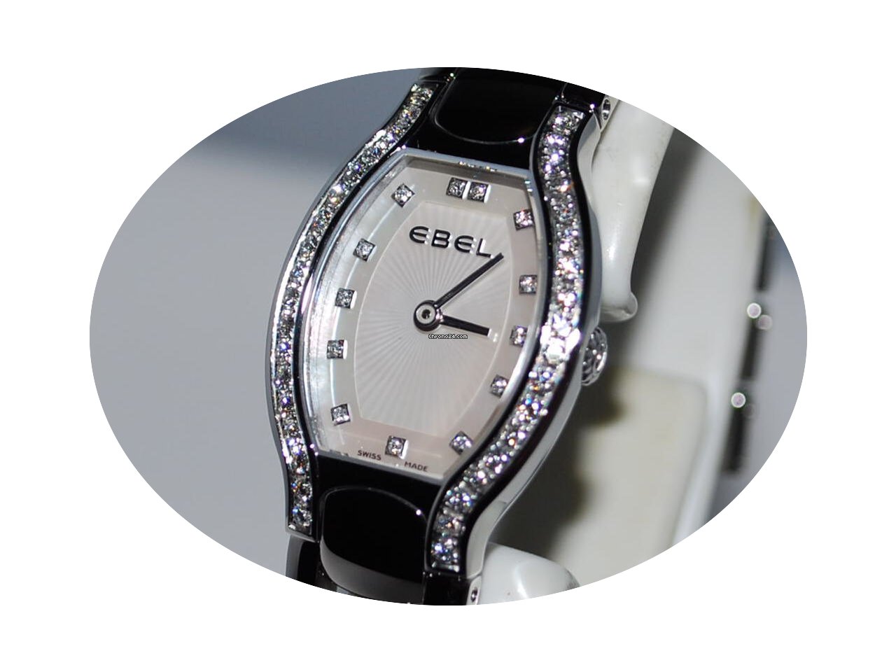 Ebel BELUGA TONNEAU MINI DIAMOND...