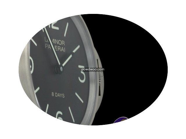 Panerai Luminor Base 8 Days Titanio | 44...