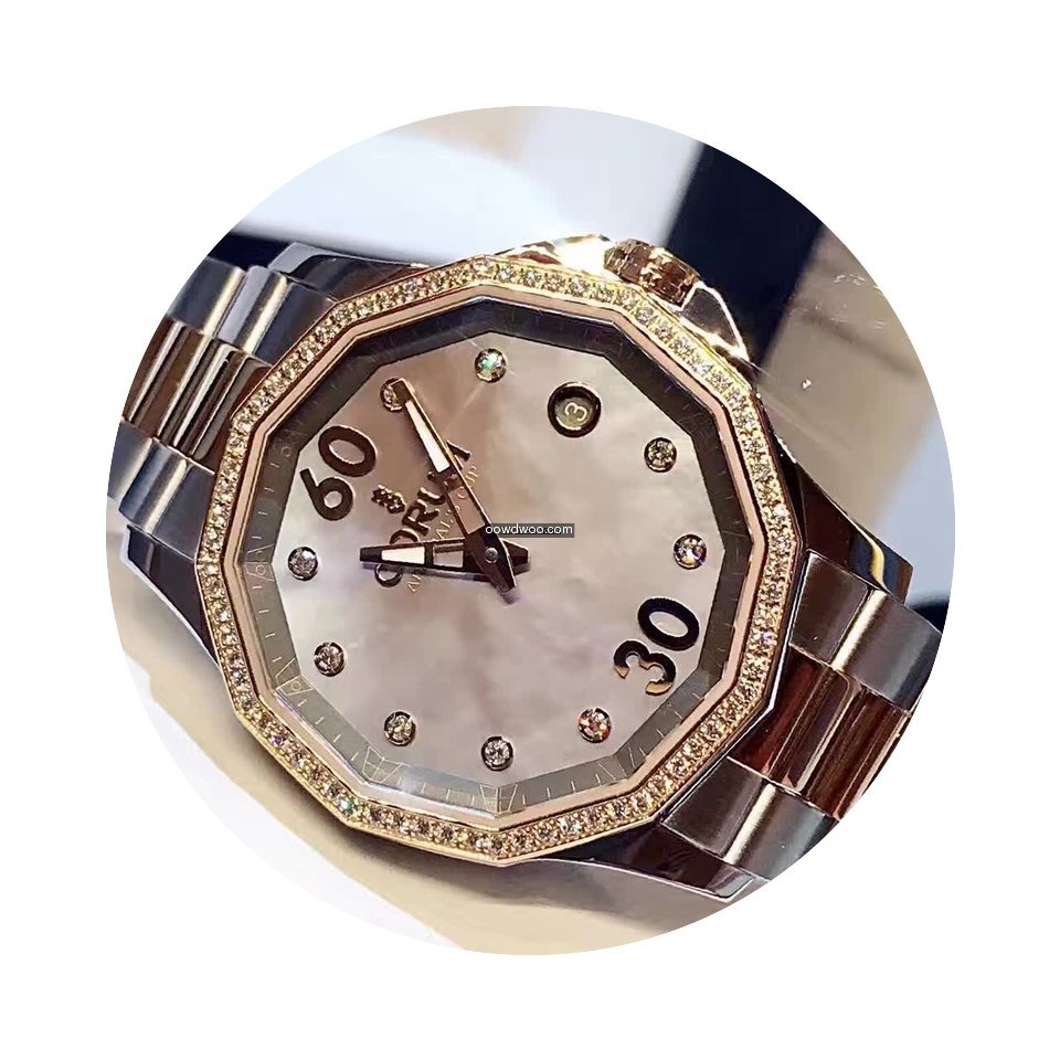 Corum Admiral's Cup Legend 38 Diamond Di...