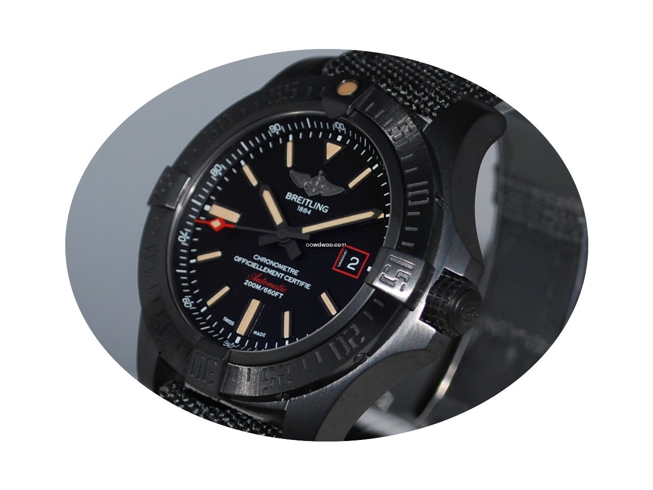 Breitling AVENGER BLACKBIRD 44 MM...
