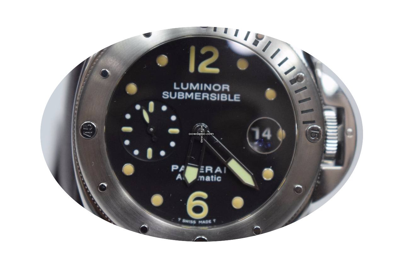 Panerai Luminor Submersible...
