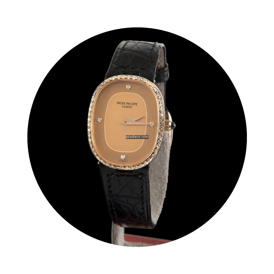 Patek Philippe Golden Ellipse Quartz Lad...