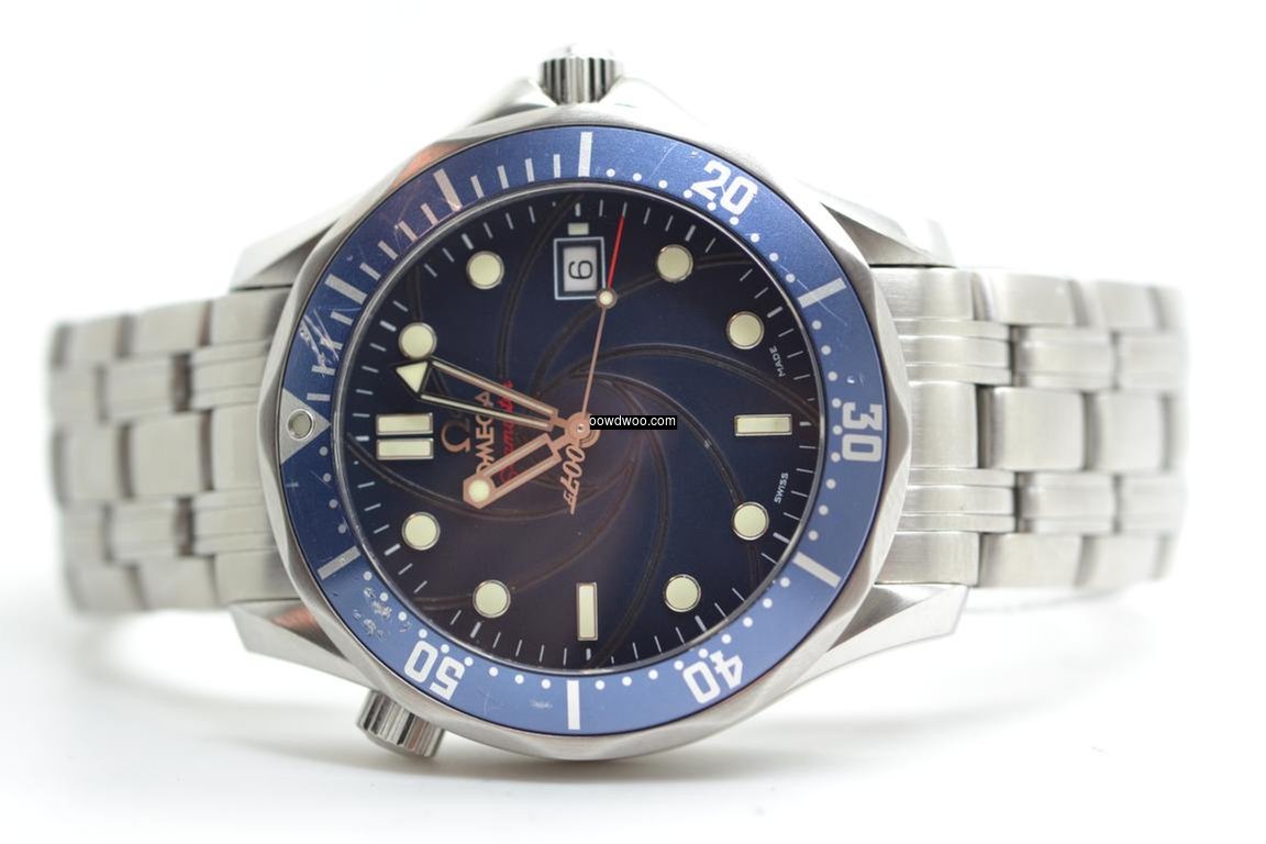 Omega Seamaster Professional 007 Casino ...