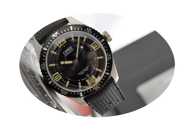 Oris Divers Sixty-Five...