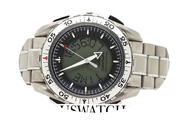 Omega Speedmaster X33 x 33 Titan Titanio...
