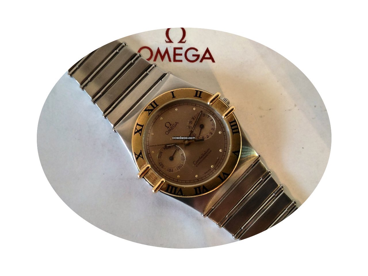 Omega Constellation Chronometer Day-Date...