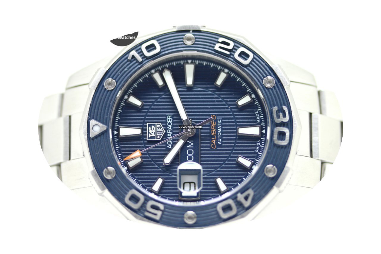 TAG Heuer Aquaracer 2000 Calibre 5...