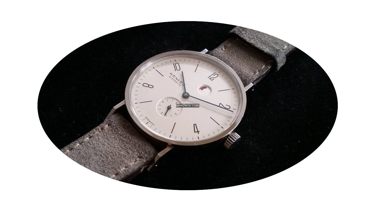 Nomos Tangente Gangreserve...
