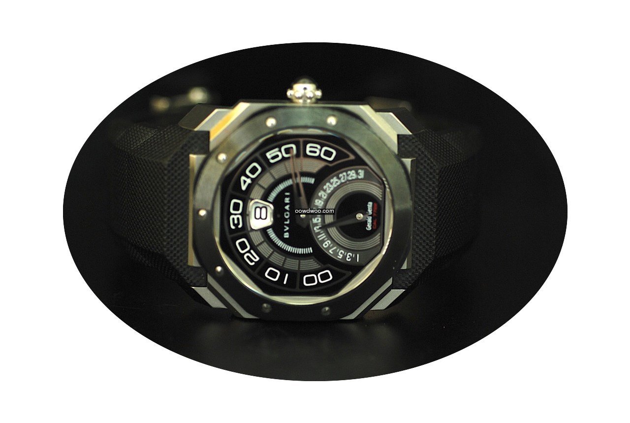 Bulgari Octo Retrogado cal 7722...
