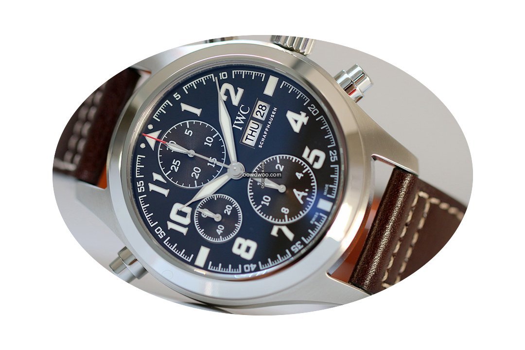 IWC MONTRE D'AVIATEUR Chrono Saint Exupe...