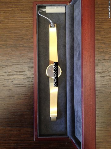 Movado Museum oro...
