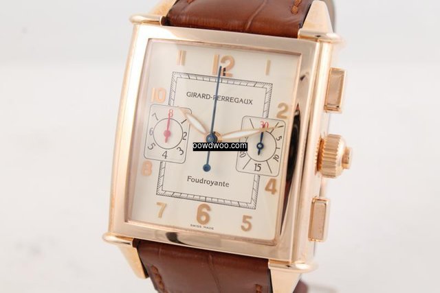 Girard Perregaux Vintage 1945 in Rotgold...