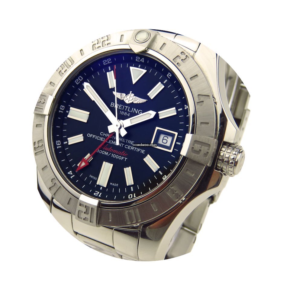 Breitling Avenger II GMT A32390...