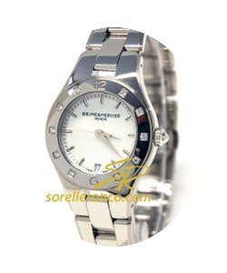 Baume & Mercier Linea 32mm Mother of...