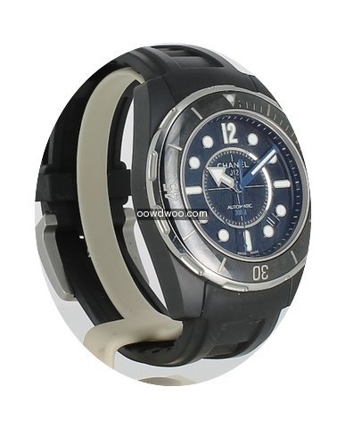 Chanel j12...