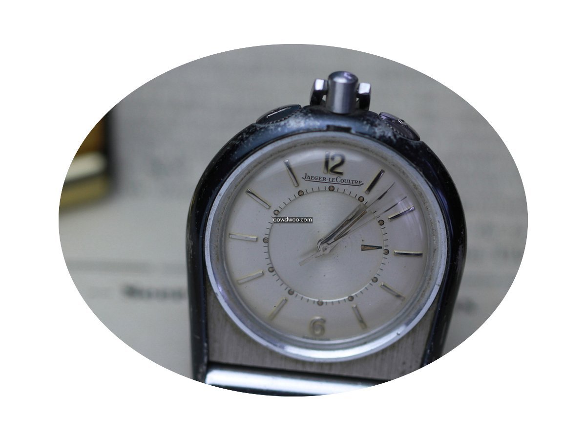 Jaeger-LeCoultre memovox...