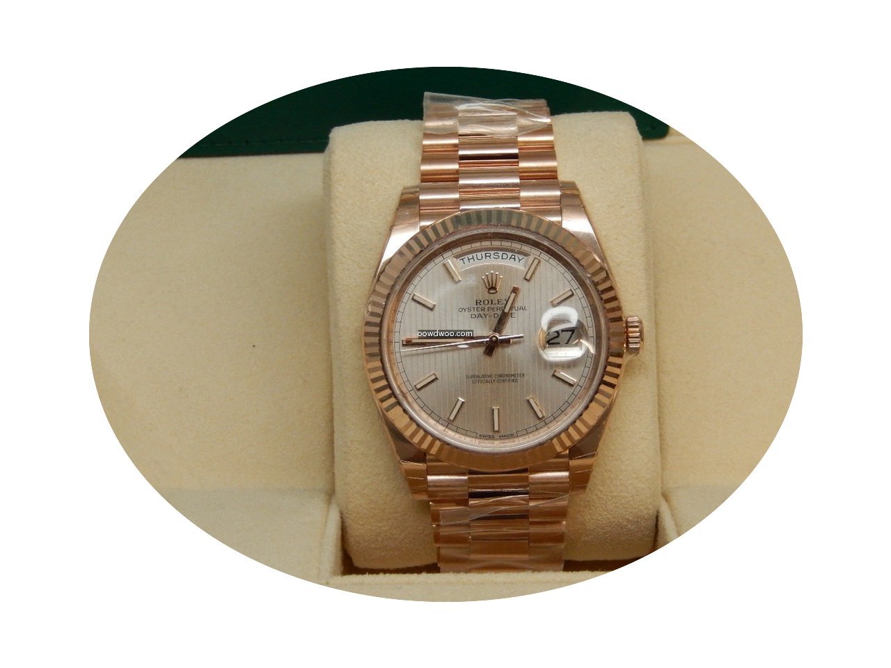 Rolex Day-Date 40 228235 Silver Motif In...