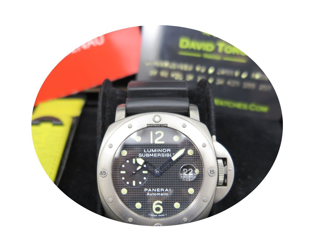 Panerai Luminor Submersible...