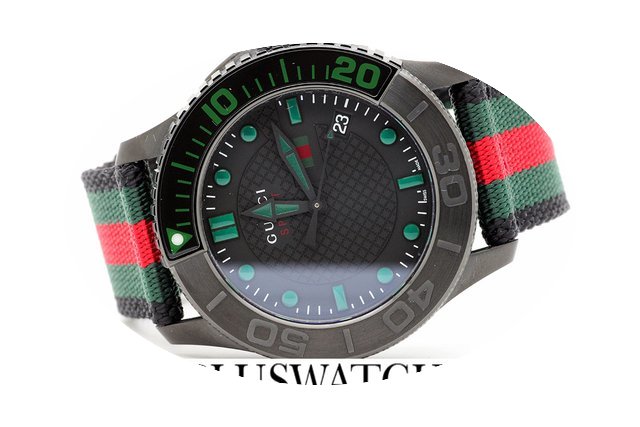Gucci G-Timeless Sport Black Dial YA1262...