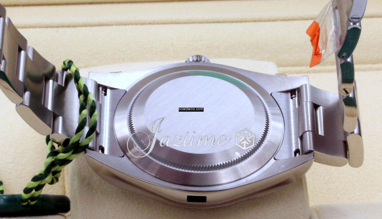 Rolex Oyster Perpetual 39mm 114300 Stain...