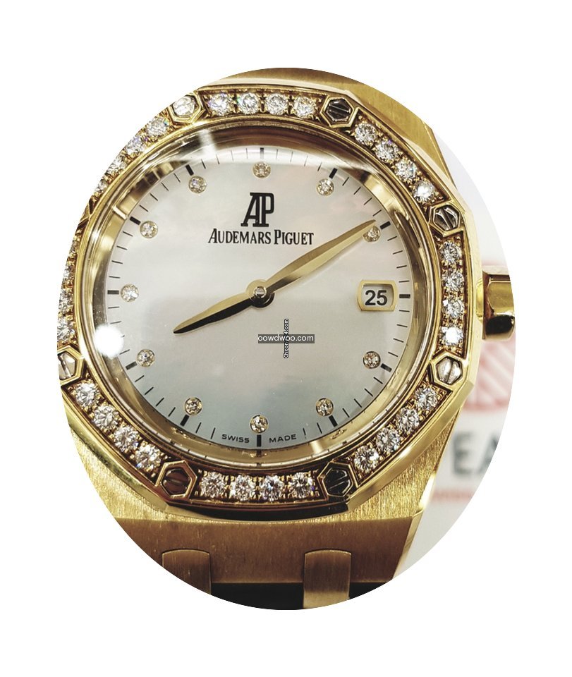 Audemars Piguet Royal Oak Women's Gold Q...