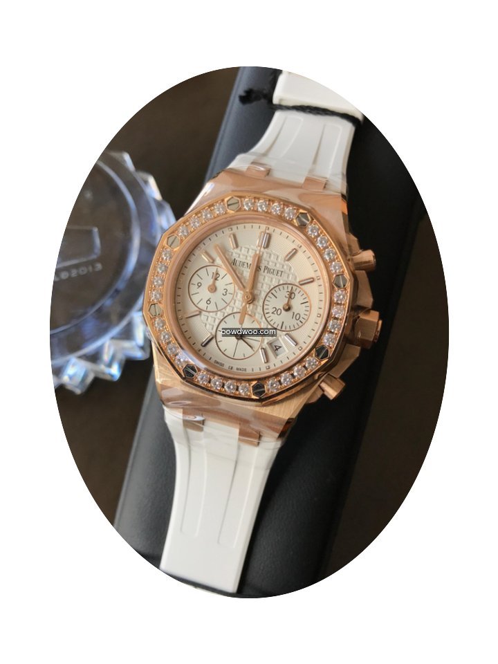 Audemars Piguet 26231OR.ZZ.D010CA.01...