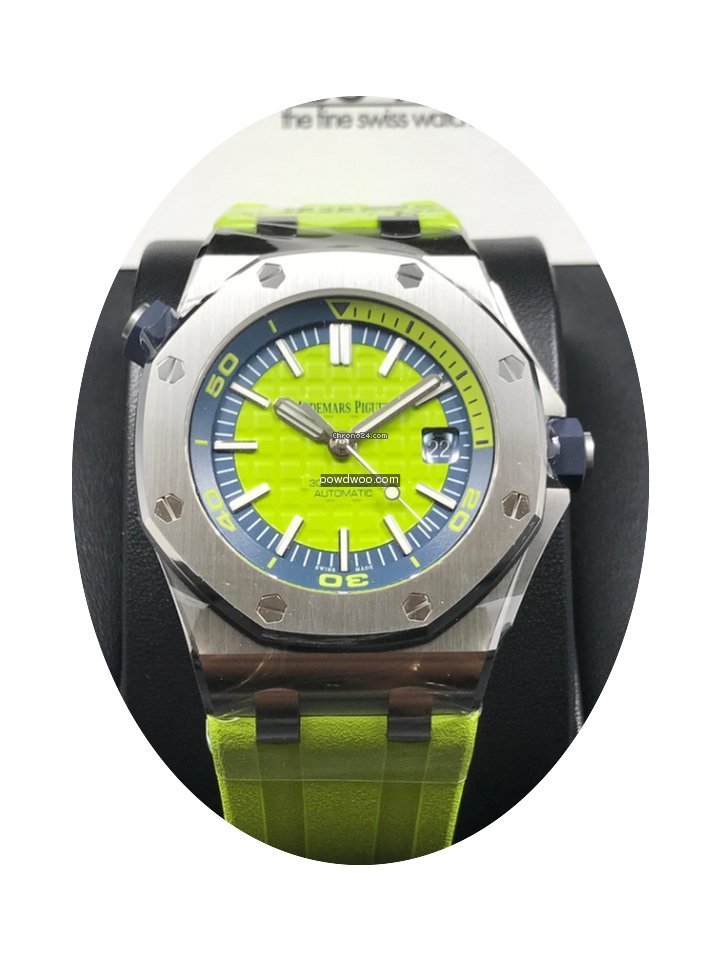 Audemars Piguet 15710ST Royal Oak Offsho...