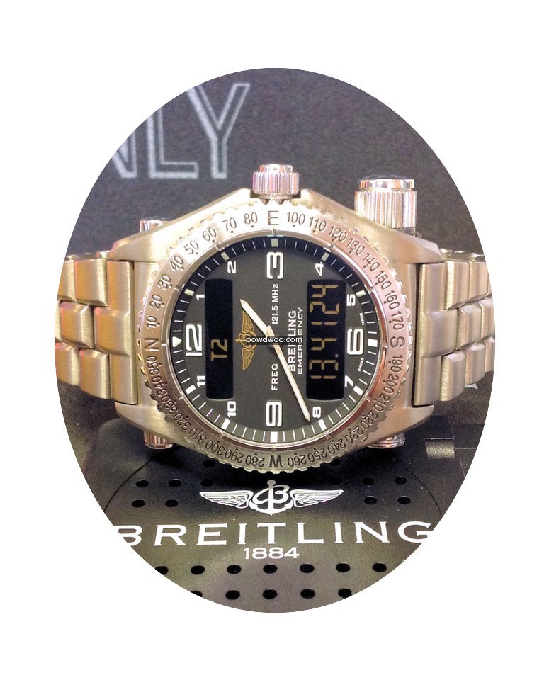 Breitling Emergency E56321 - Box & Certi...