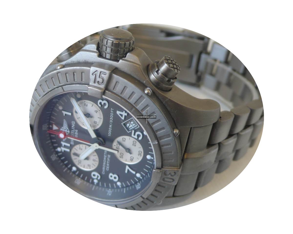 Breitling Chrono Avenger M1...