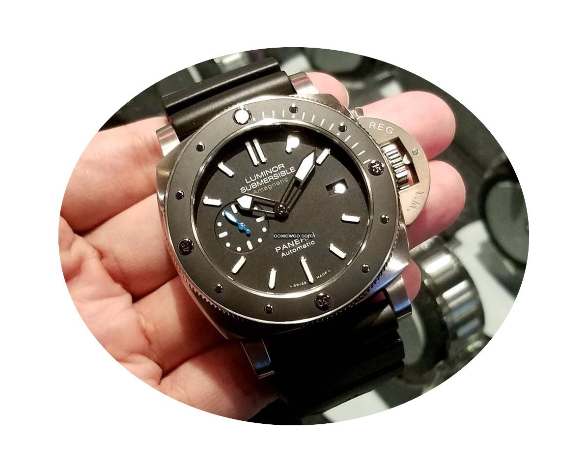 Panerai PAM01389 Luminor Submersible 195...