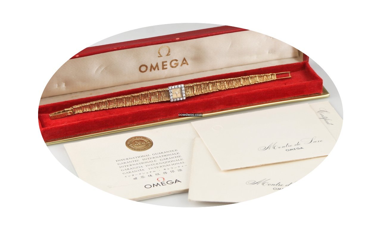 Omega 18k Yellow Gold and Diamond Hand-W...