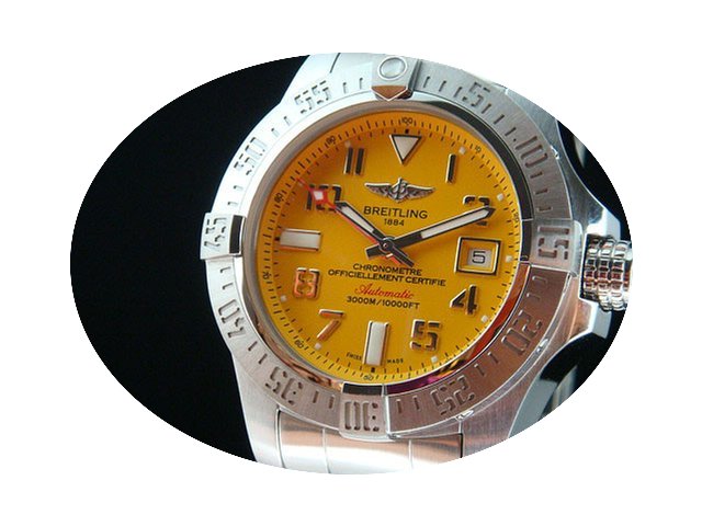 Breitling Avenger II Seawolf...