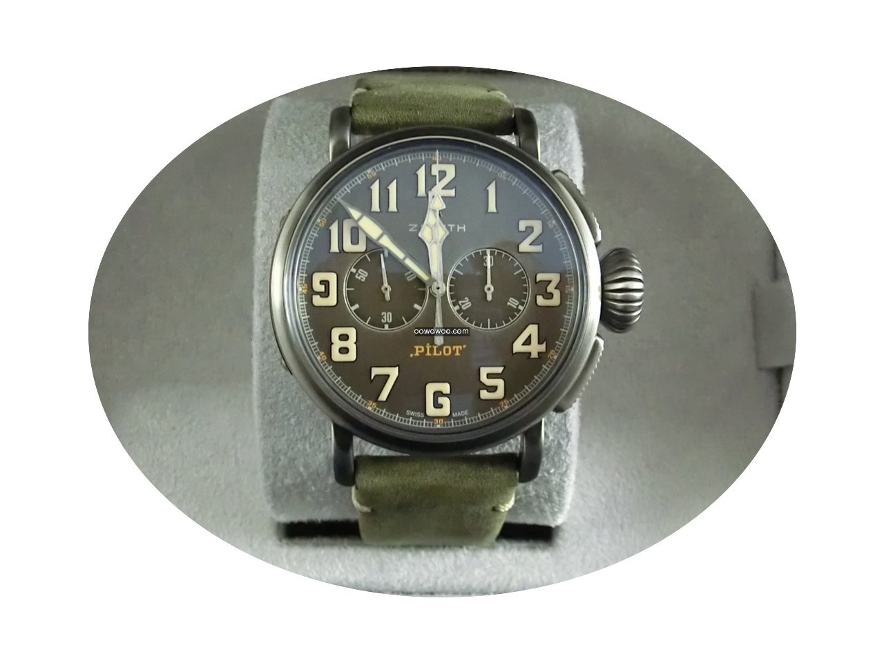 Zenith Heritage Pilot Café Racer Spirit...