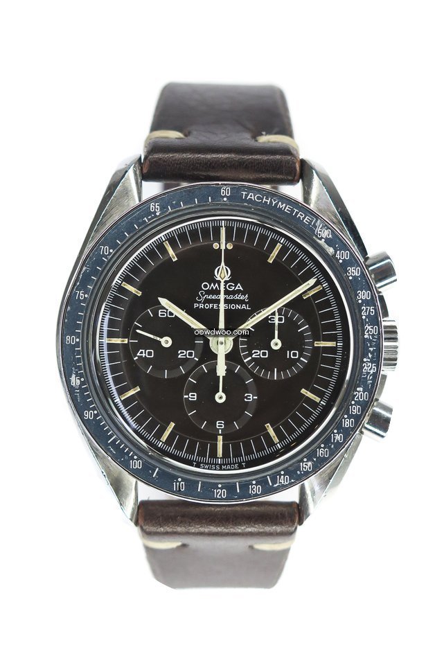 Omega Speedmaster 145.022-69 'Tropical'...