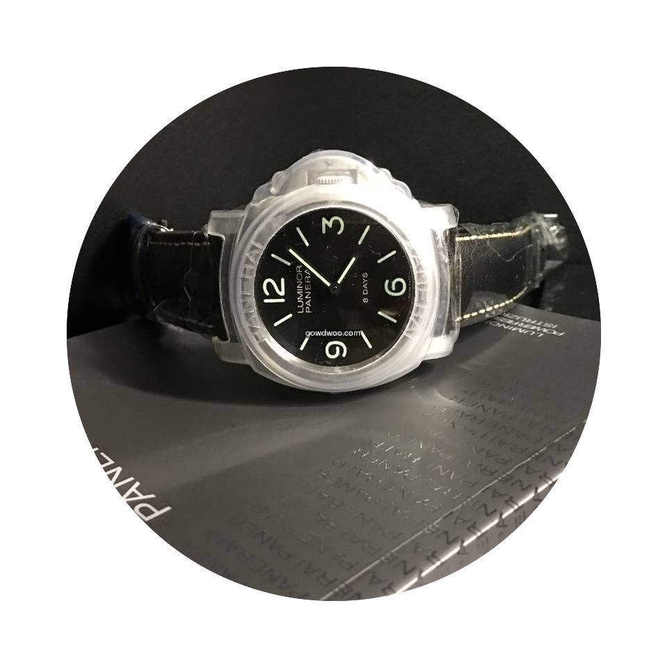 Panerai Luminor Base 8 Days...