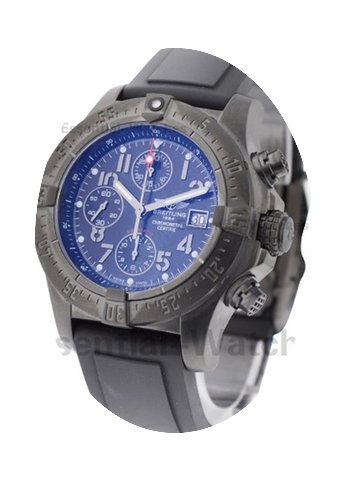 Breitling Avenger Skyland Chronograph in...