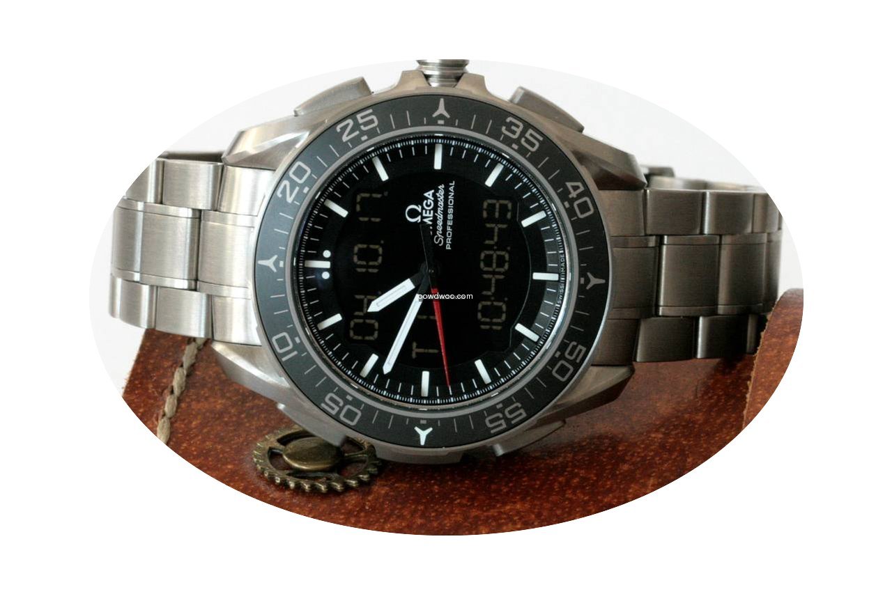 Omega Speedmaster Skywalker X-33...