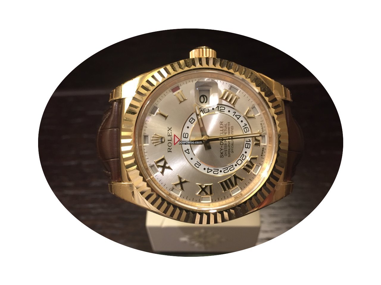 Rolex Sky Dweller Gold 326138...