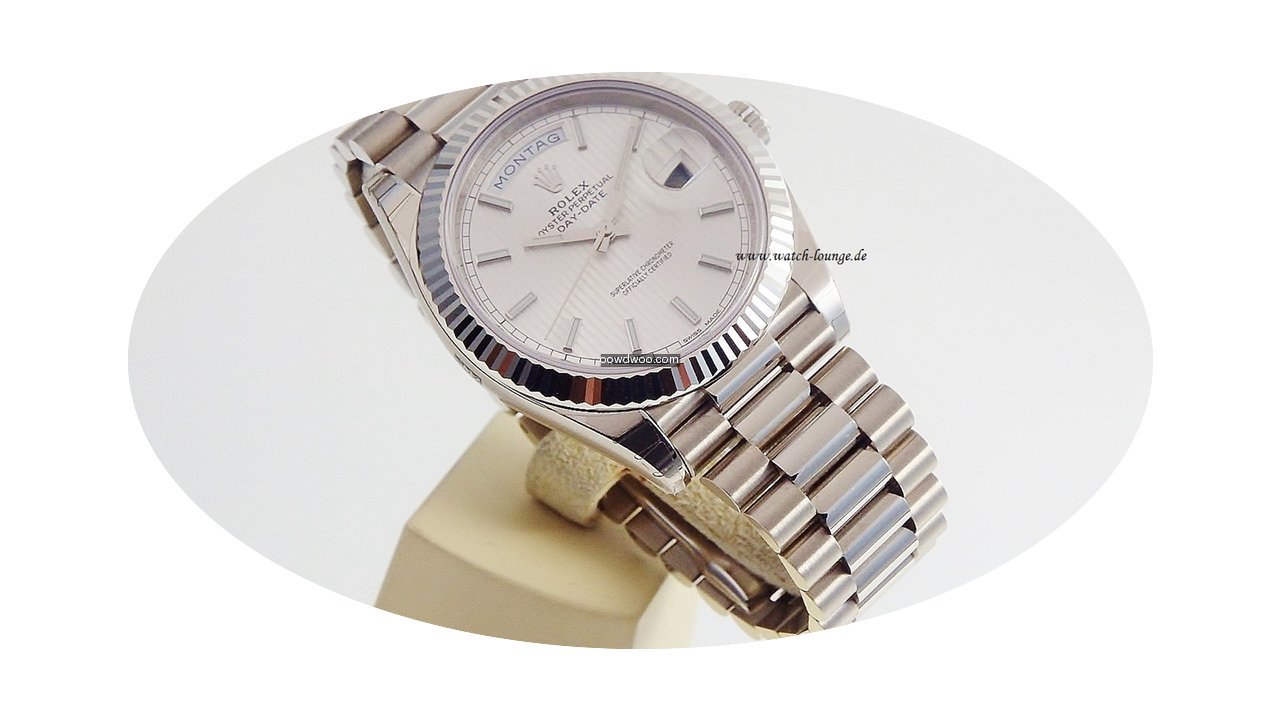 Rolex Day-Date 40mm silver dial LC 100...