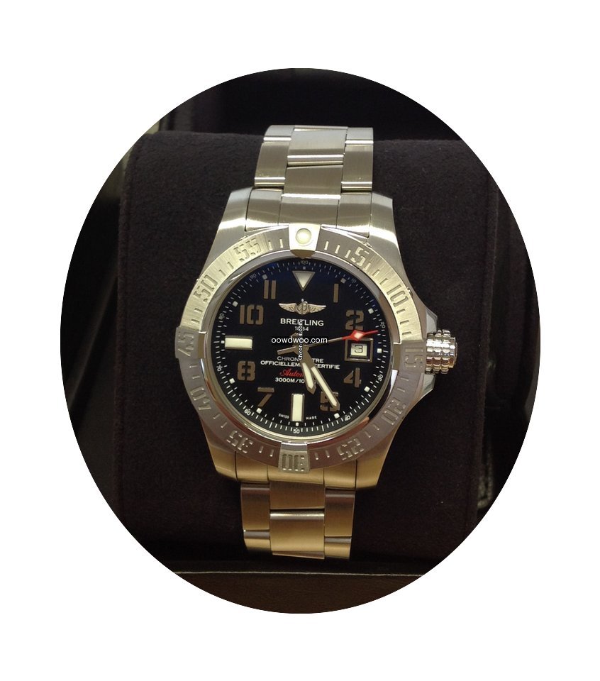 Breitling Avenger Seawolf II A17331 - Bo...