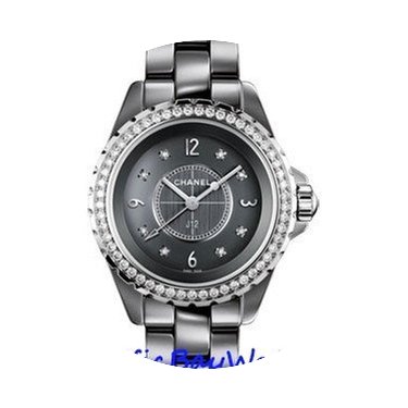 Chanel J12 33mm H2565 Pre-Owned...